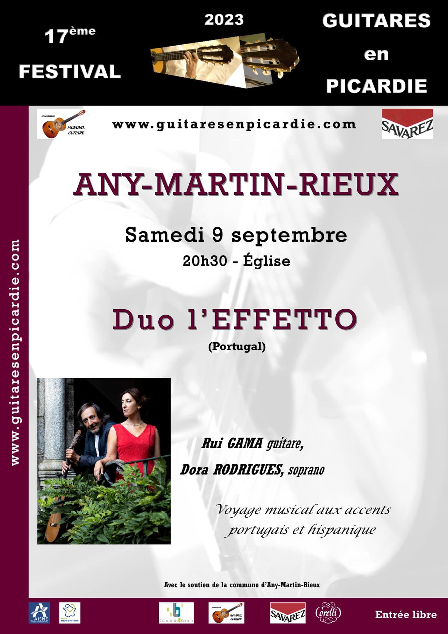 Release of the CD 'Caprichos with ´Cinco canções de Miguel Torga' and 'La courbe de tes yeux' for voice and guitar (France)